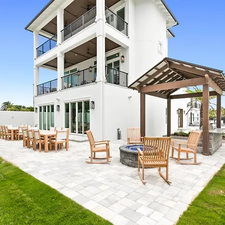 Mer Soleil - Brand New Luxury Retreat!